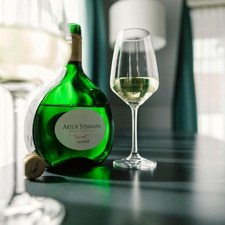 Weingut Pastoriushaus - Artur Steinmann Hotel Sommerhausen Ngoại thất bức ảnh