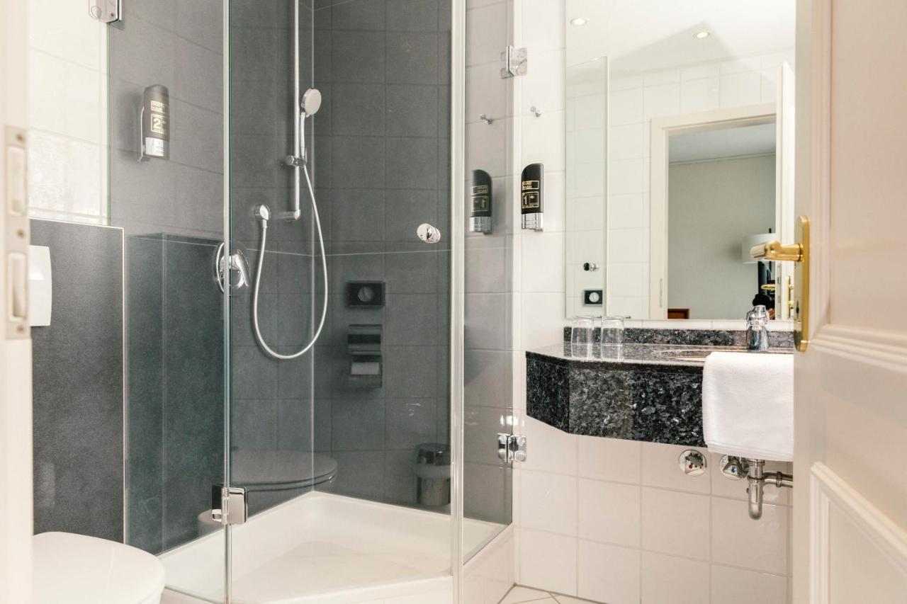 Weingut Pastoriushaus - Artur Steinmann Hotel Sommerhausen Ngoại thất bức ảnh